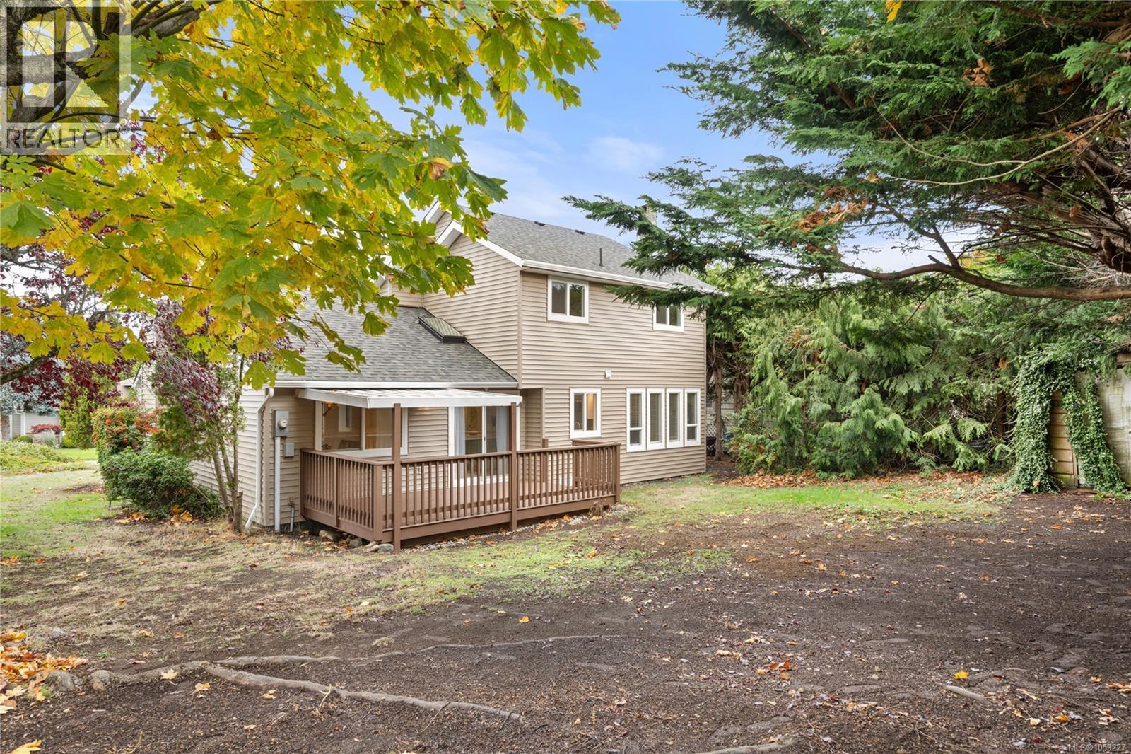 601 Belle View Pl