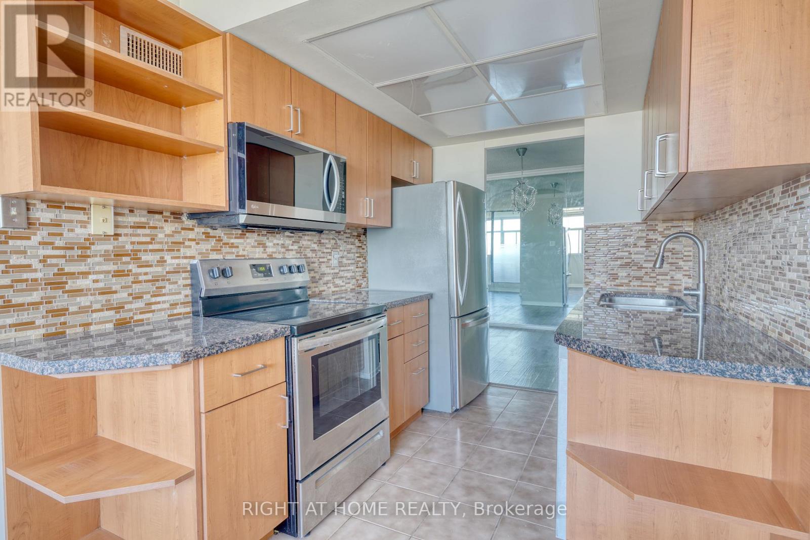 2508 - 100 Antibes Drive, Toronto, Ontario  M2R 3N1 - Photo 13 - C14124542
