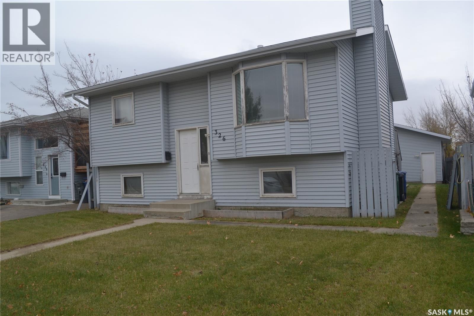 326 Carter Crescent, Saskatoon, Saskatchewan  S7L 7K4 - Photo 1 - SK052092