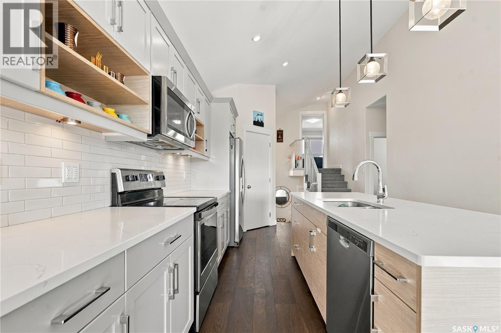 310 Burgess Crescent, Saskatoon, Saskatchewan  S7V 0S3 - Photo 7 - SK052089