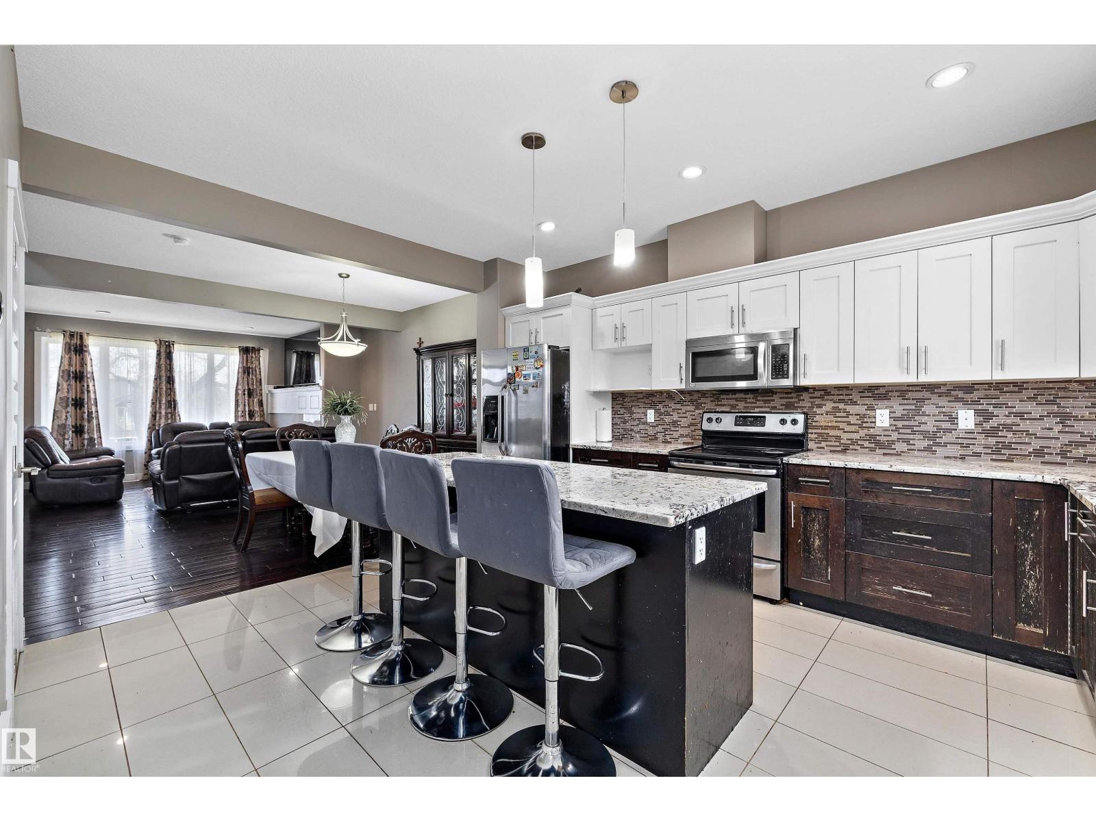 10418 155 St NW, Edmonton, Alberta  T5P 2M3 - Photo 11 - E4514528