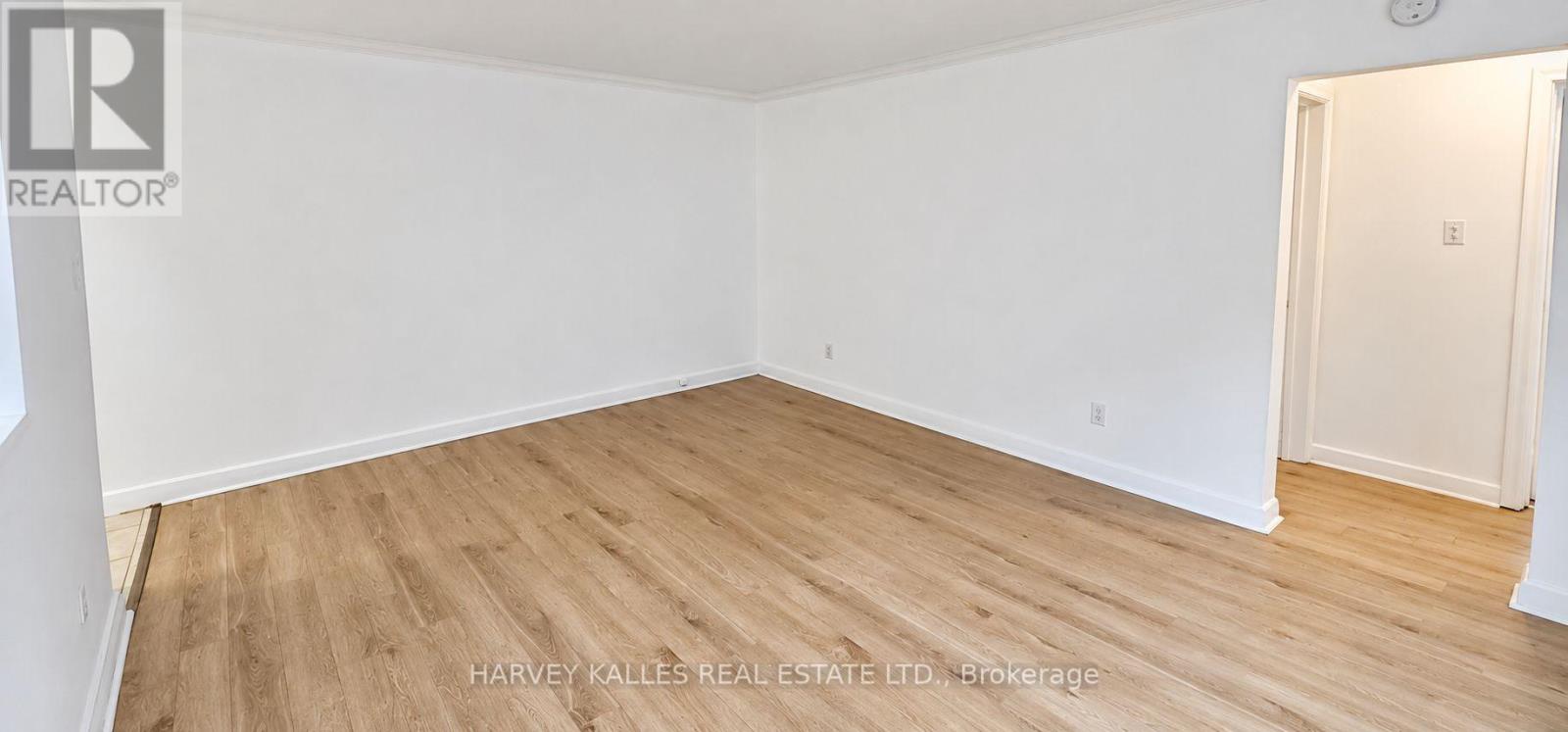 6 - 2905 St Clair Avenue E, Toronto, Ontario  M4B 1N5 - Photo 7 - E14124818