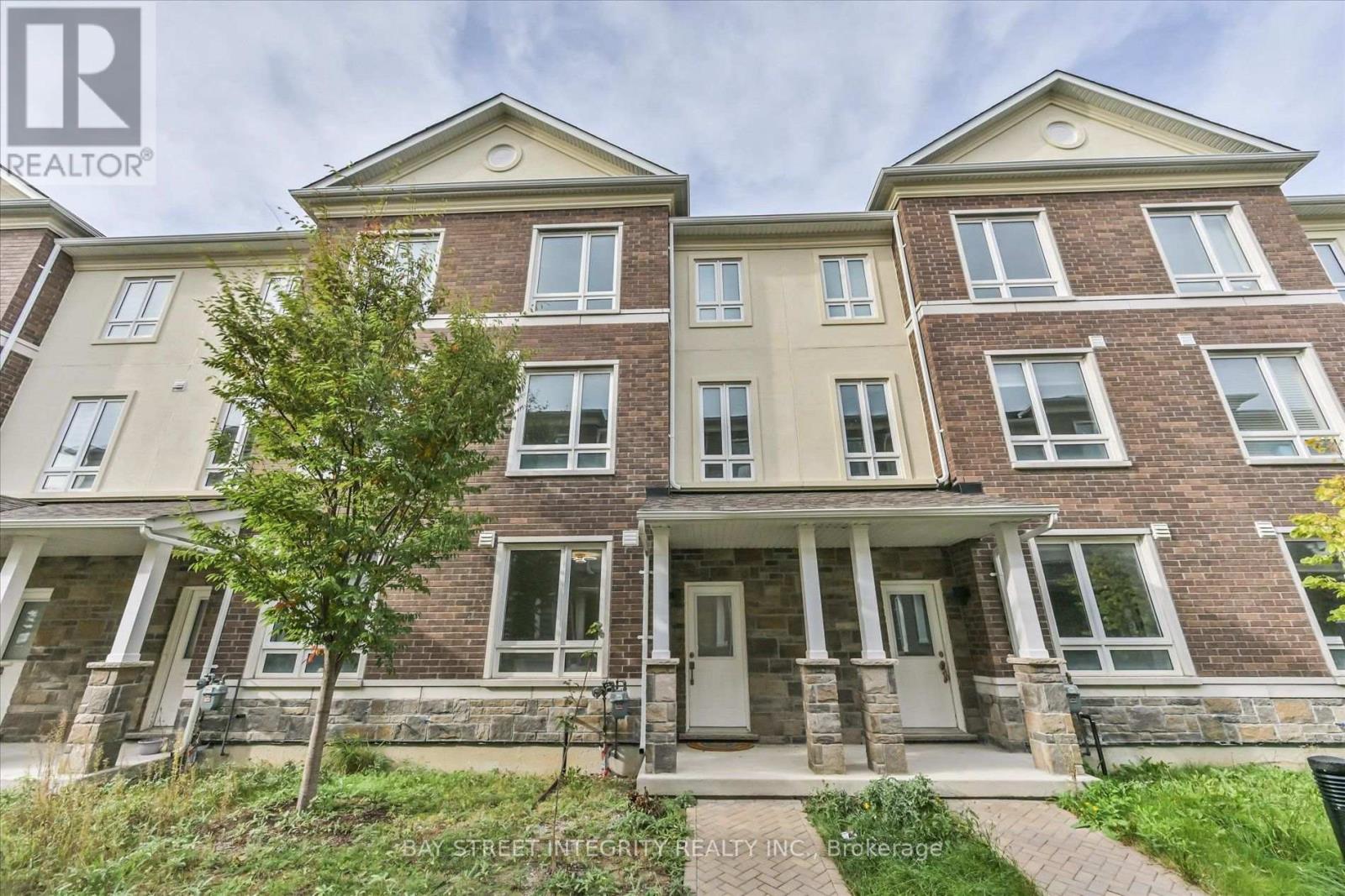 25 Chicago Lane, Markham, Ontario  L6E 0V6 - Photo 2 - N14124748