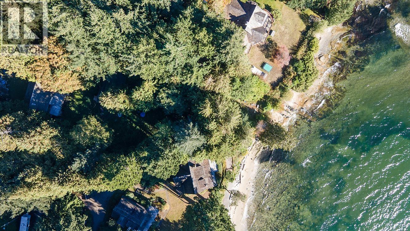 2909 Latimer Road, Roberts Creek, British Columbia  V0N 2W4 - Photo 4 - R3179169