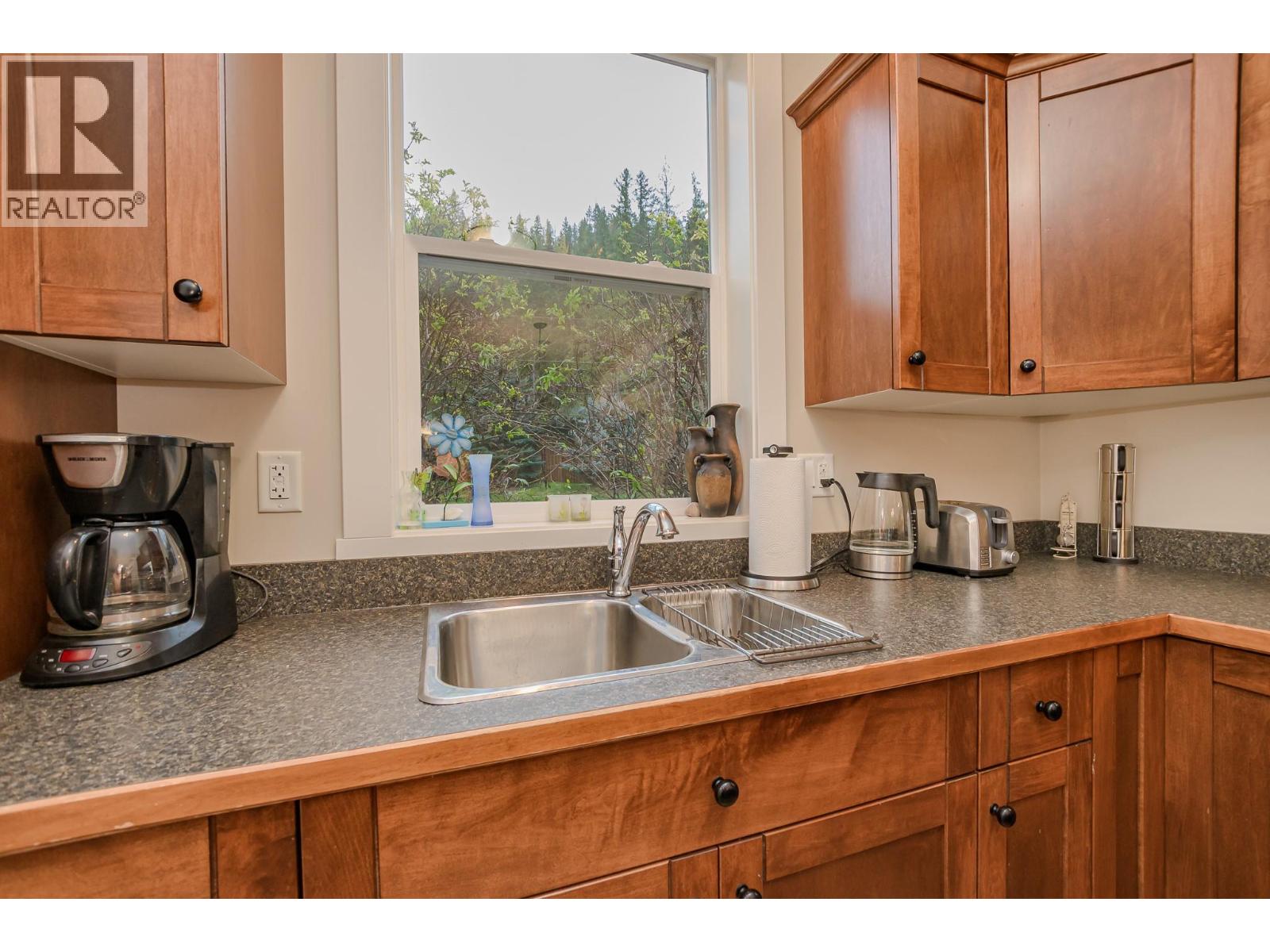 8843 97a Highway Unit# 47, Sicamous, British Columbia  V0E 2K2 - Photo 6 - 10404513