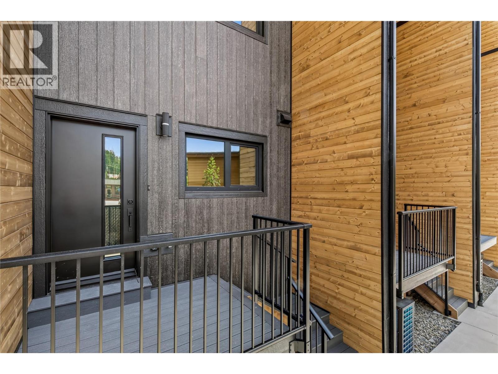 85 Wallinger Avenue, Kimberley, British Columbia  V1A 1Y6 - Photo 2 - 10404715