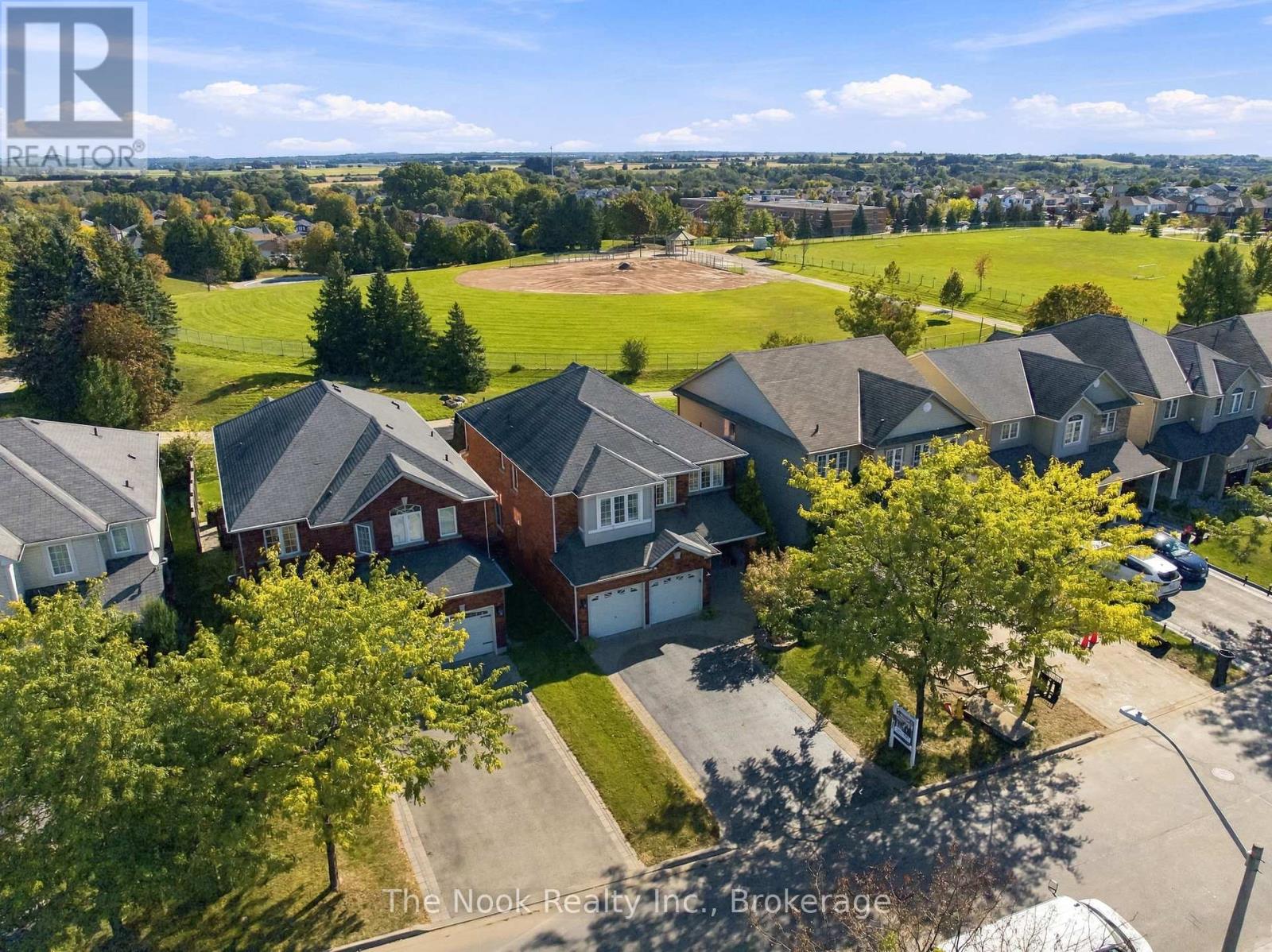 37 Swindells Street, Clarington, Ontario  L1C 0K3 - Photo 2 - E14124958