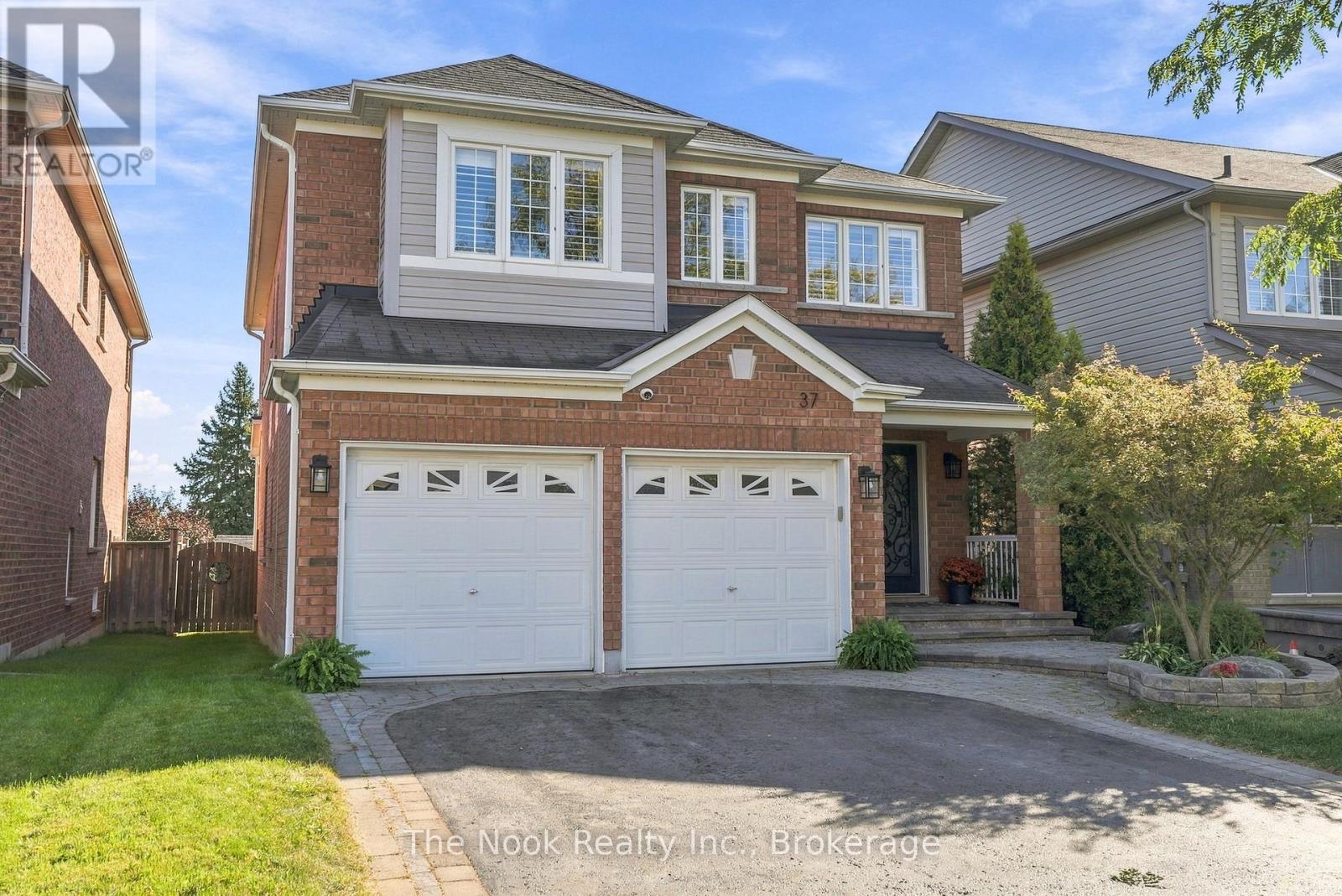 37 Swindells Street, Clarington, Ontario  L1C 0K3 - Photo 3 - E14124958
