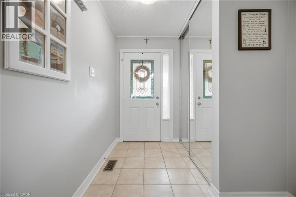 58 Athenia Drive, Stoney Creek, Ontario  L8J 1S7 - Photo 6 - 40874453