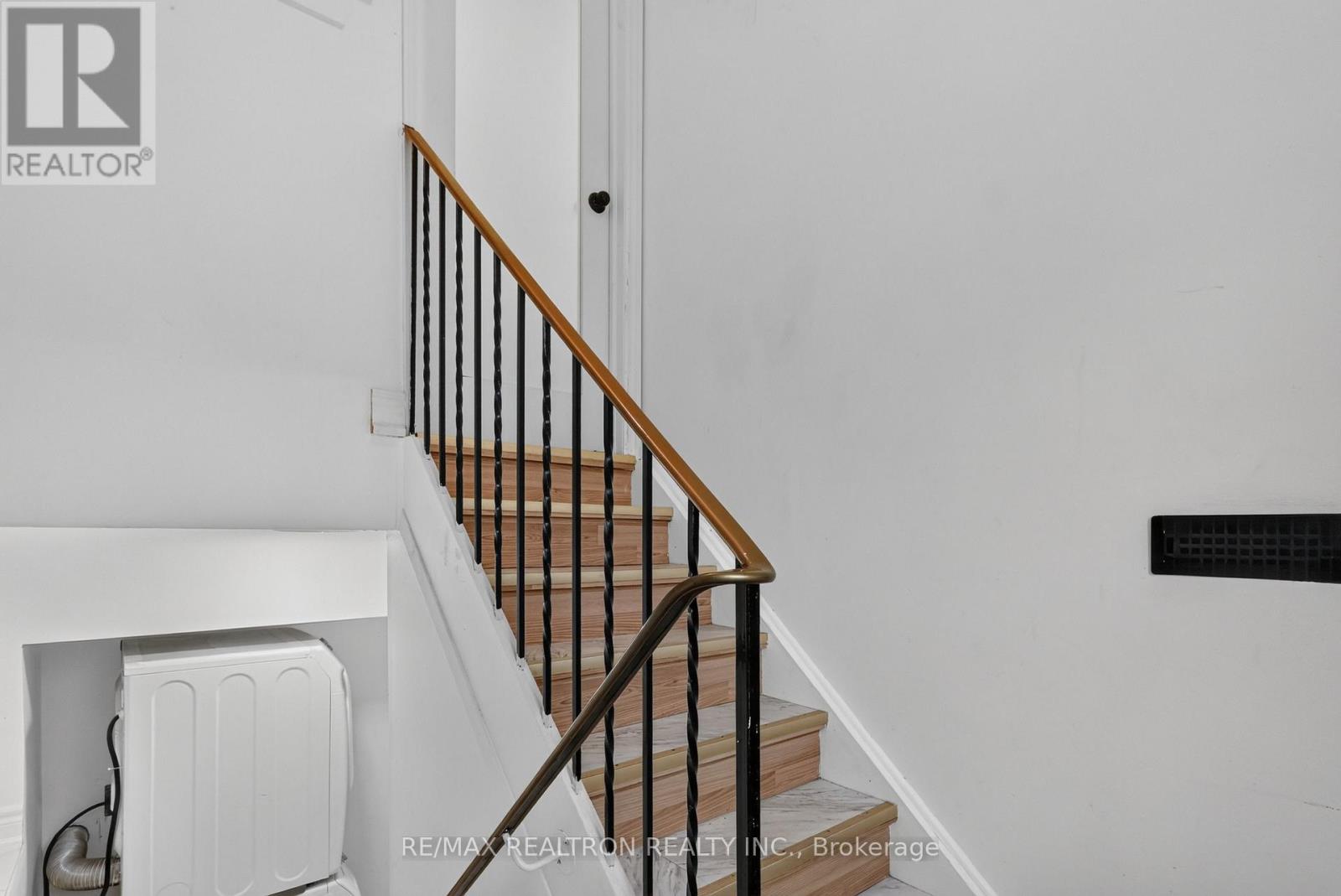278 Lakeview Park Avenue, Oshawa (Lakeview), Ontario  L1J 7M5 - Photo 9 - E14125068