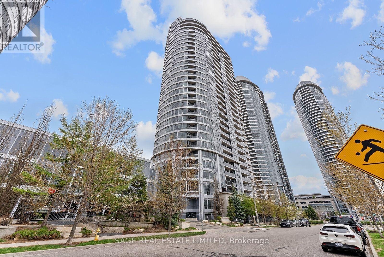 1501 - 151 VILLAGE GREEN SQUARE, Toronto, Ontario