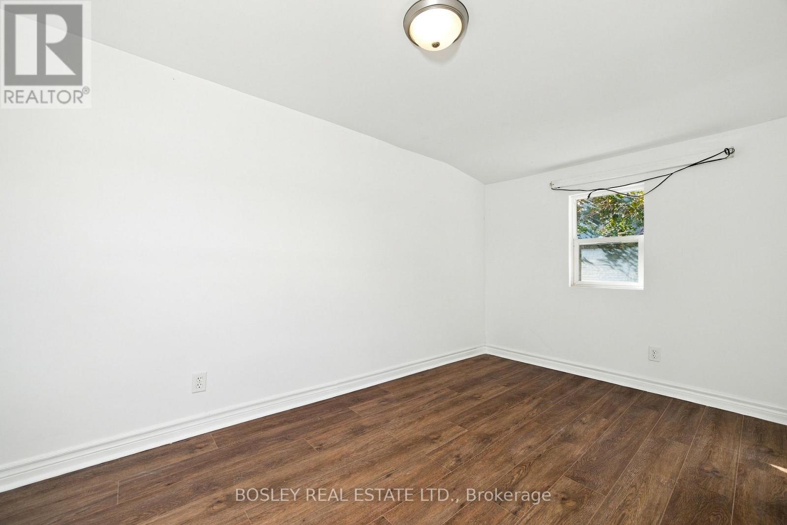 114 Rhodes Avenue, Toronto, Ontario  M4L 3A1 - Photo 20 - E14125090