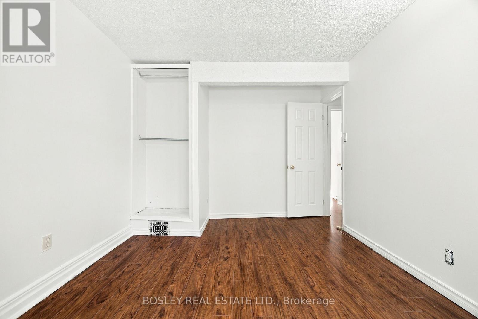114 Rhodes Avenue, Toronto, Ontario  M4L 3A1 - Photo 31 - E14125090