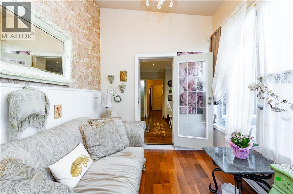 253 Bartlett Avenue, Toronto, Ontario  M6H 3G3 - Photo 12 - 40873967