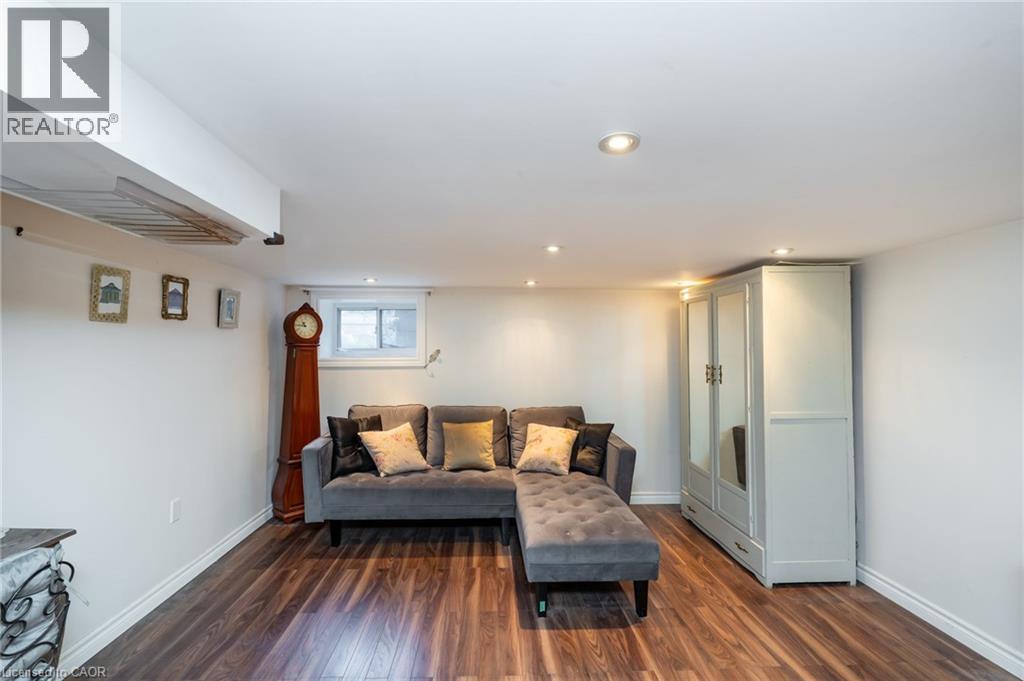 253 Bartlett Avenue, Toronto, Ontario  M6H 3G3 - Photo 28 - 40873967