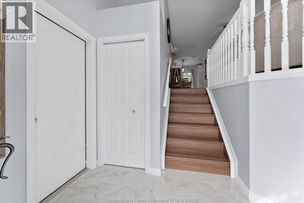 1400 Mcmahon Crescent, Lakeshore, Ontario  N0R 1A0 - Photo 2 - 26026542