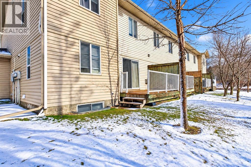 16 Citadel Meadow Gardens NW
