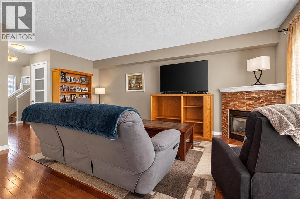 16 Citadel Meadow Gardens NW