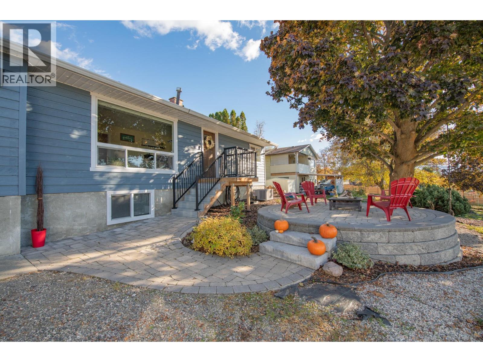 6711 Herry Road, Vernon, British Columbia  V1B 3T4 - Photo 3 - 10404681