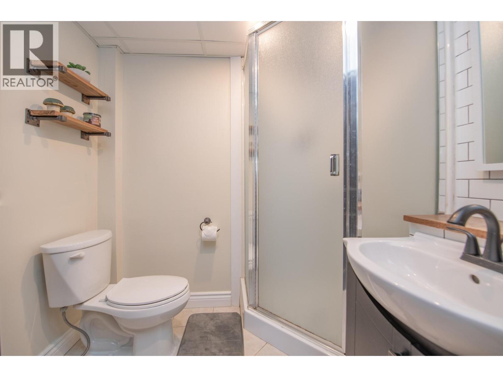 6711 Herry Road, Vernon, British Columbia  V1B 3T4 - Photo 42 - 10404681