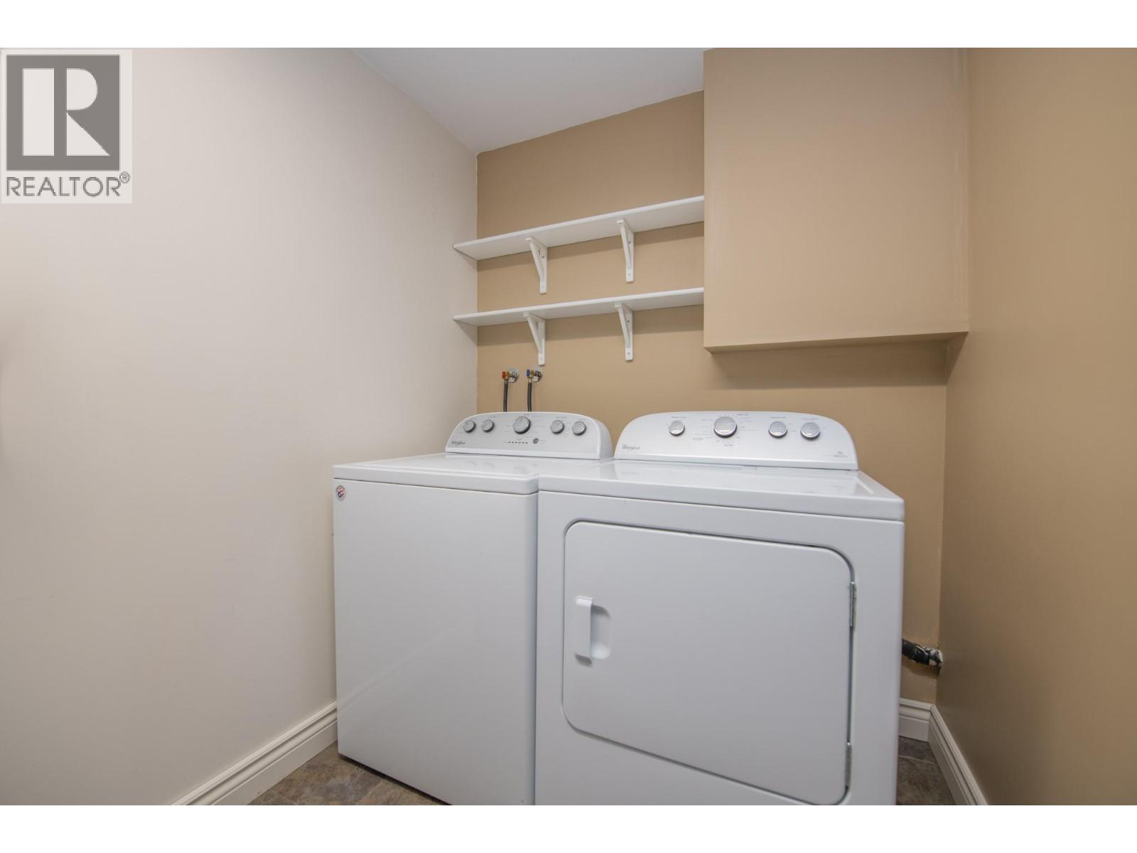 6711 Herry Road, Vernon, British Columbia  V1B 3T4 - Photo 44 - 10404681