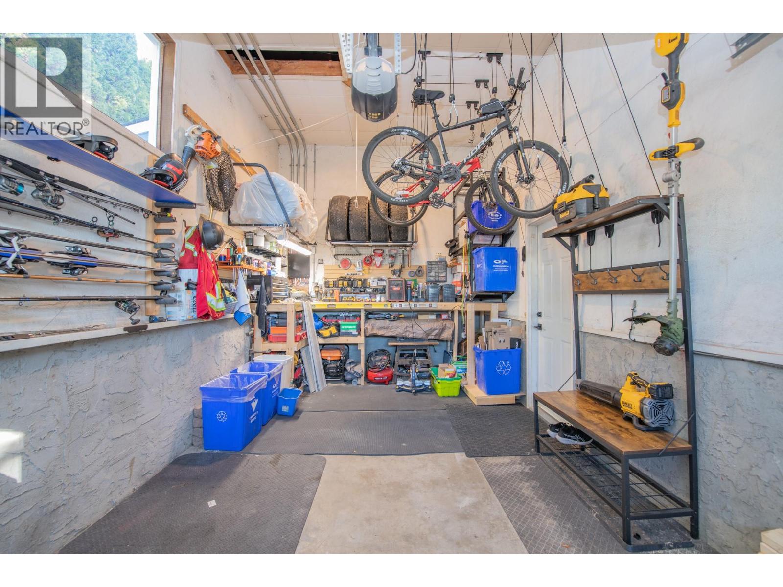 6711 Herry Road, Vernon, British Columbia  V1B 3T4 - Photo 46 - 10404681
