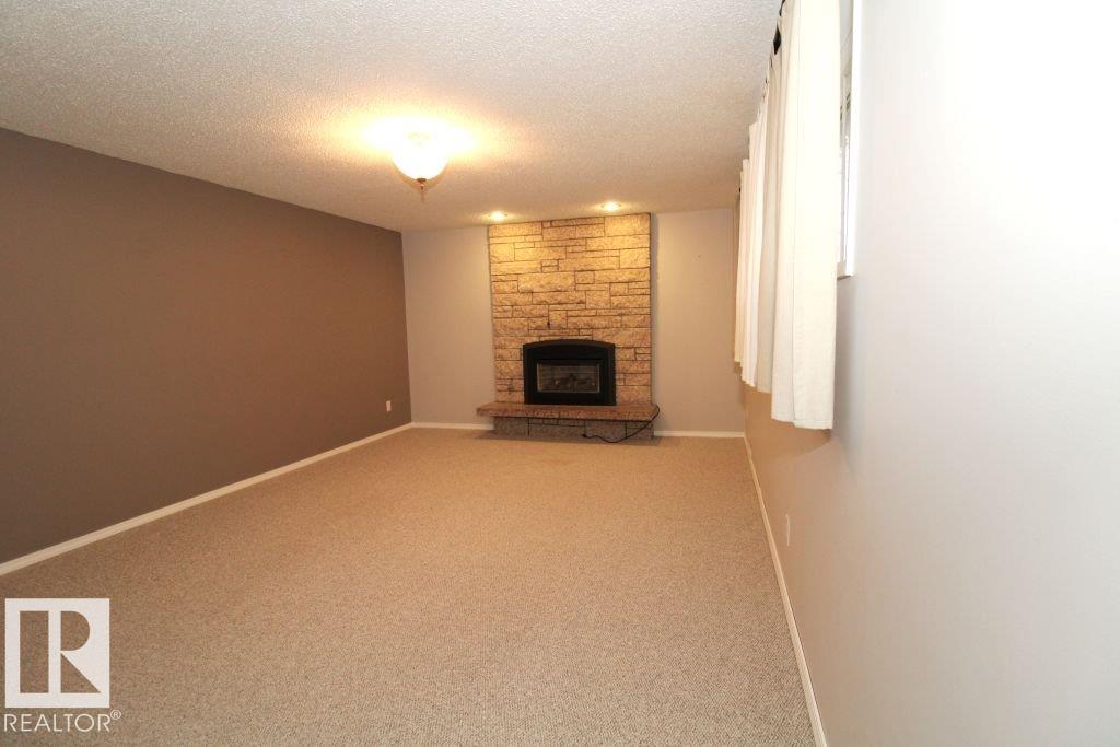 779 Lee Ridge Rd NW, Edmonton, Alberta  T6K 0P6 - Photo 28 - E4514539