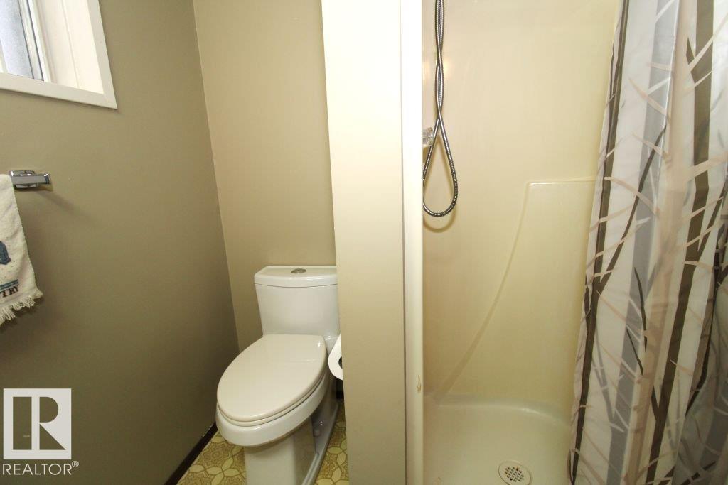 779 Lee Ridge Rd NW, Edmonton, Alberta  T6K 0P6 - Photo 39 - E4514539