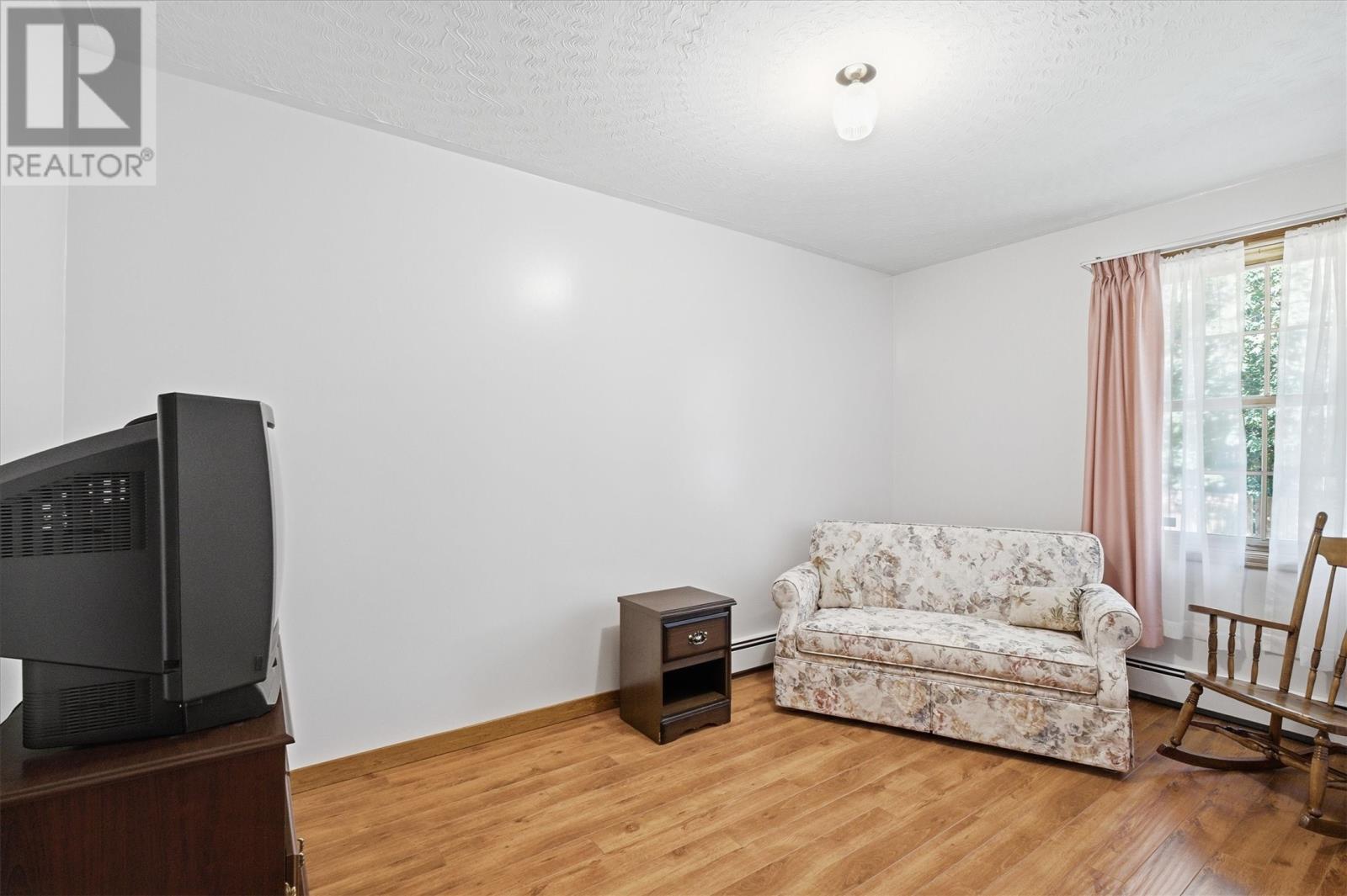 12 Spratt Place, St. John's — photo 17