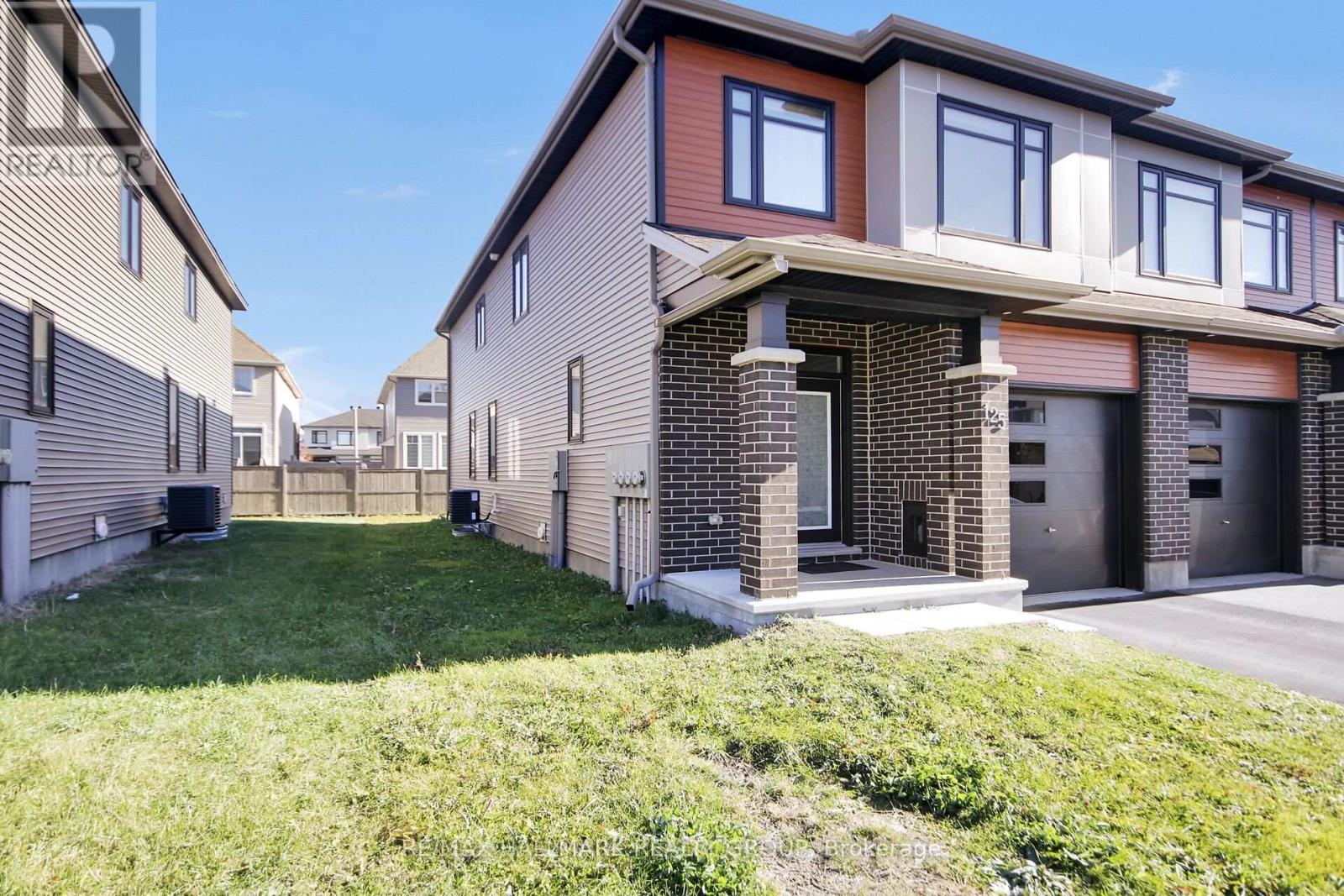 125 Angelonia Crescent, Ottawa, Ontario K1T 0Y4 - Photo 3 - X14125152