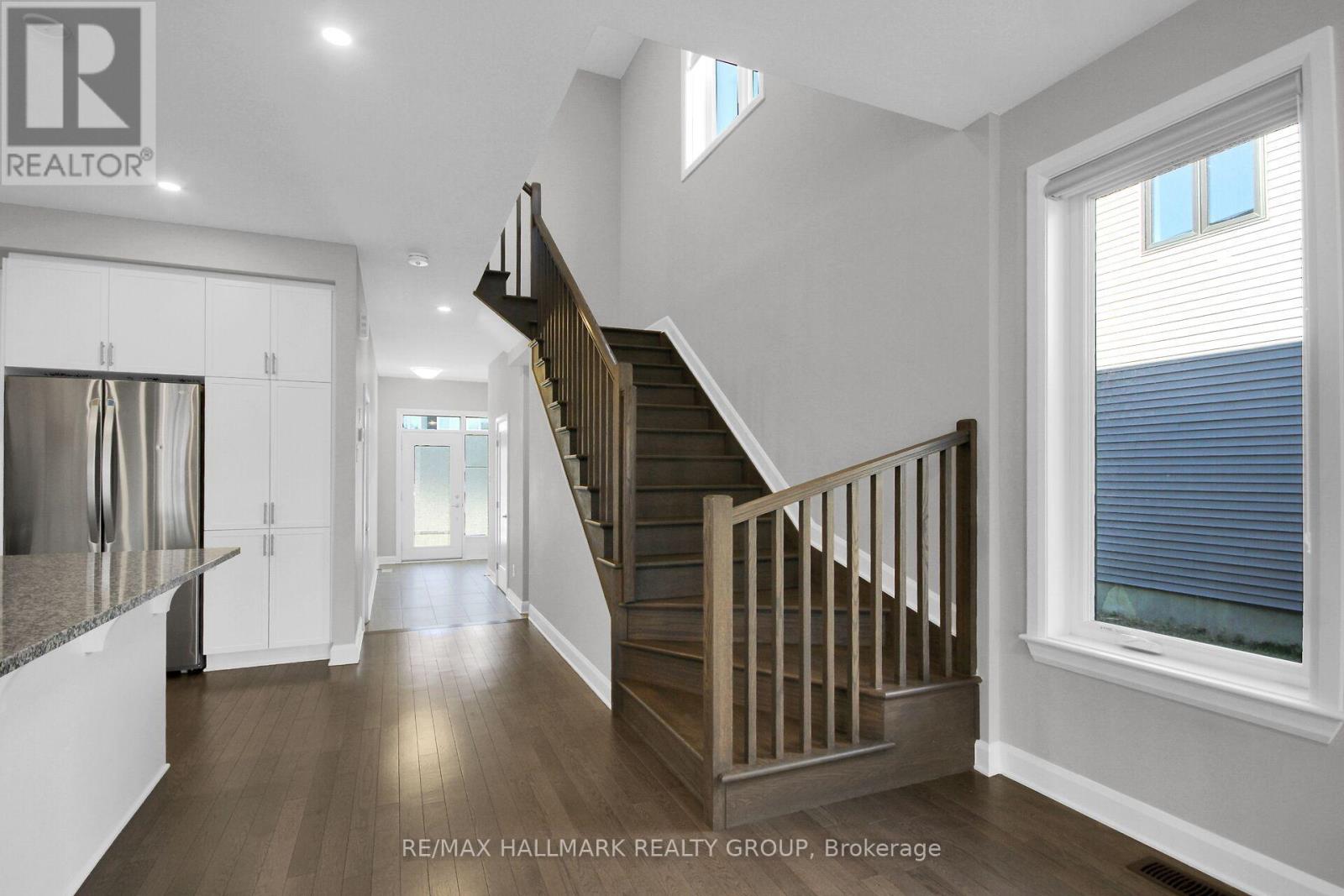 125 Angelonia Crescent, Ottawa, Ontario K1T 0Y4 - Photo 6 - X14125152
