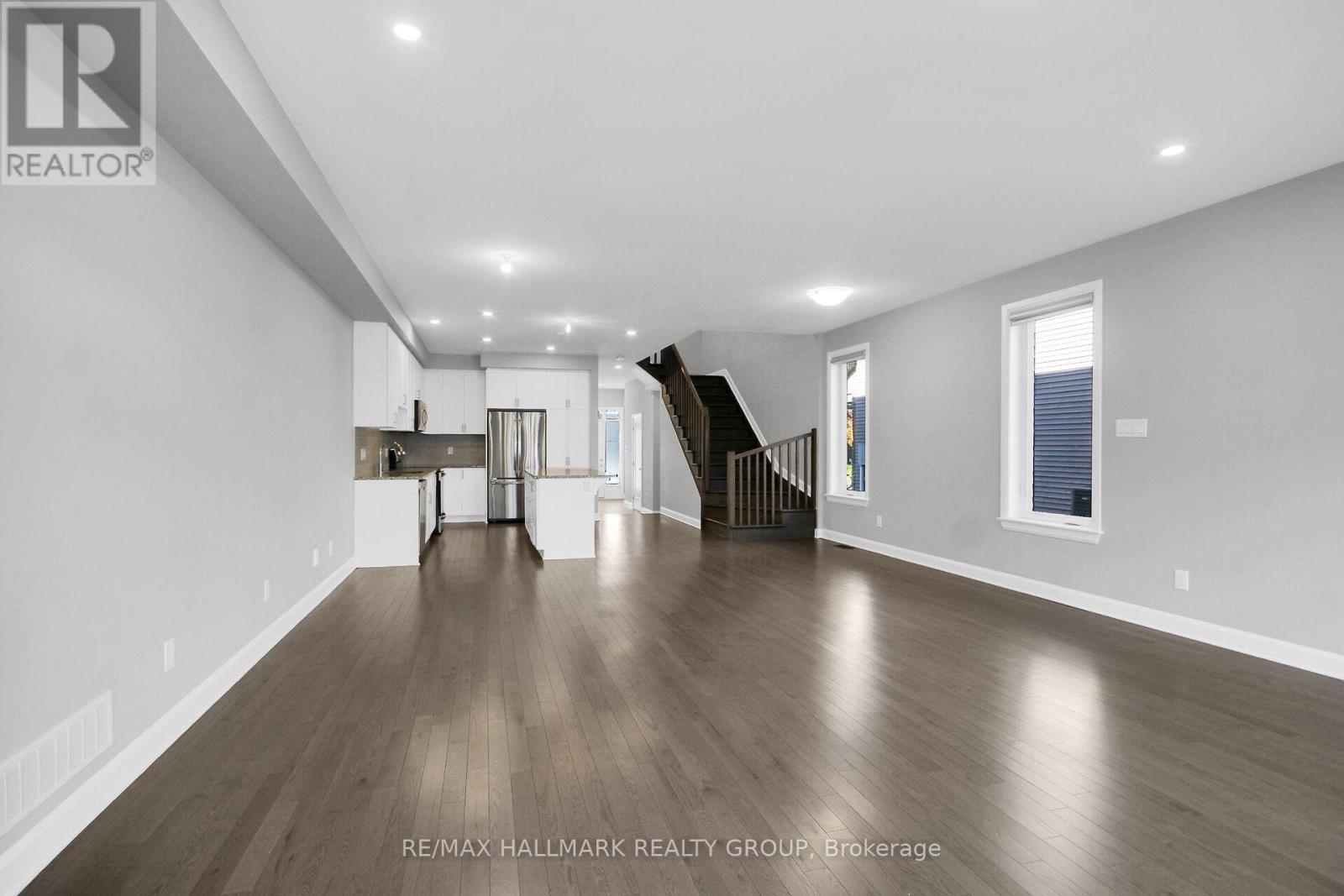 125 Angelonia Crescent, Ottawa, Ontario K1T 0Y4 - Photo 7 - X14125152