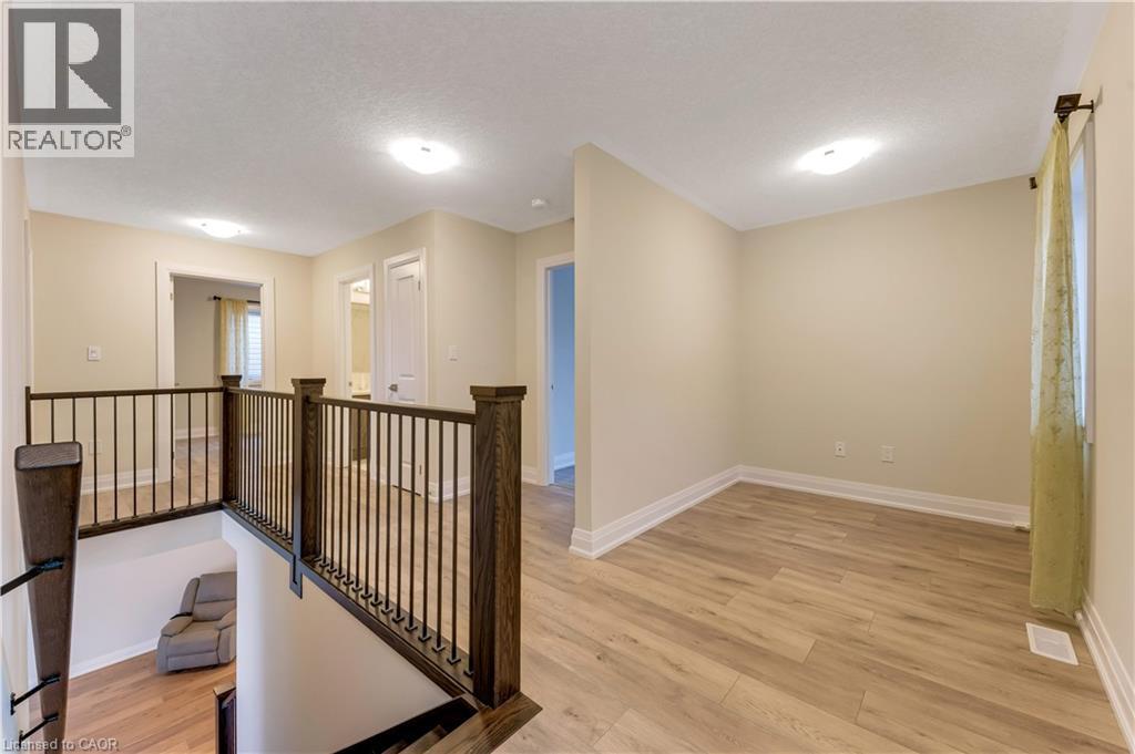31 Jacob Detweiller Drive, Kitchener, Ontario  N2P 0K7 - Photo 17 - 40865942