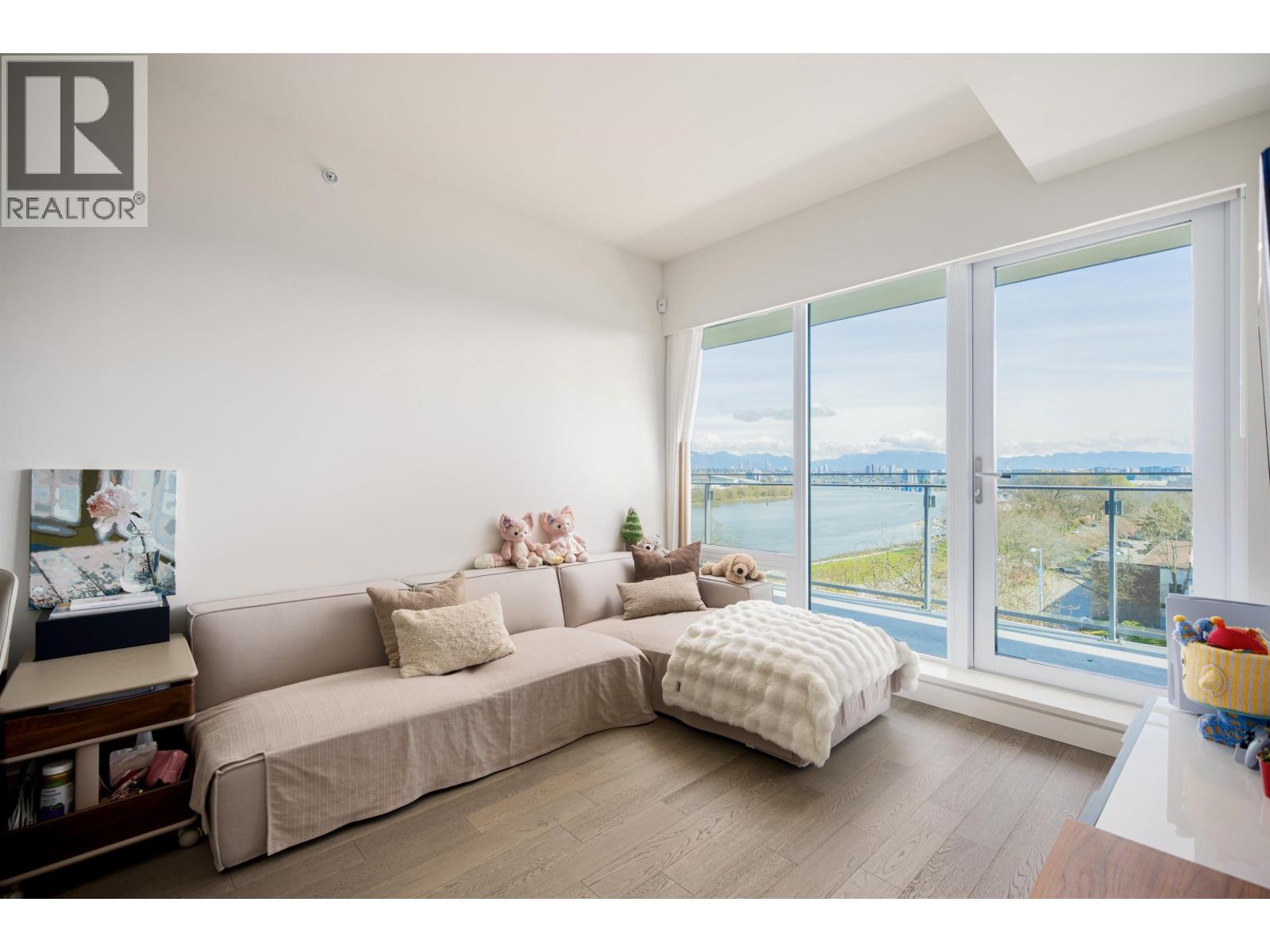 605 6833 Pearson Way, Richmond, British Columbia  V7C 0E8 - Photo 2 - R3179224
