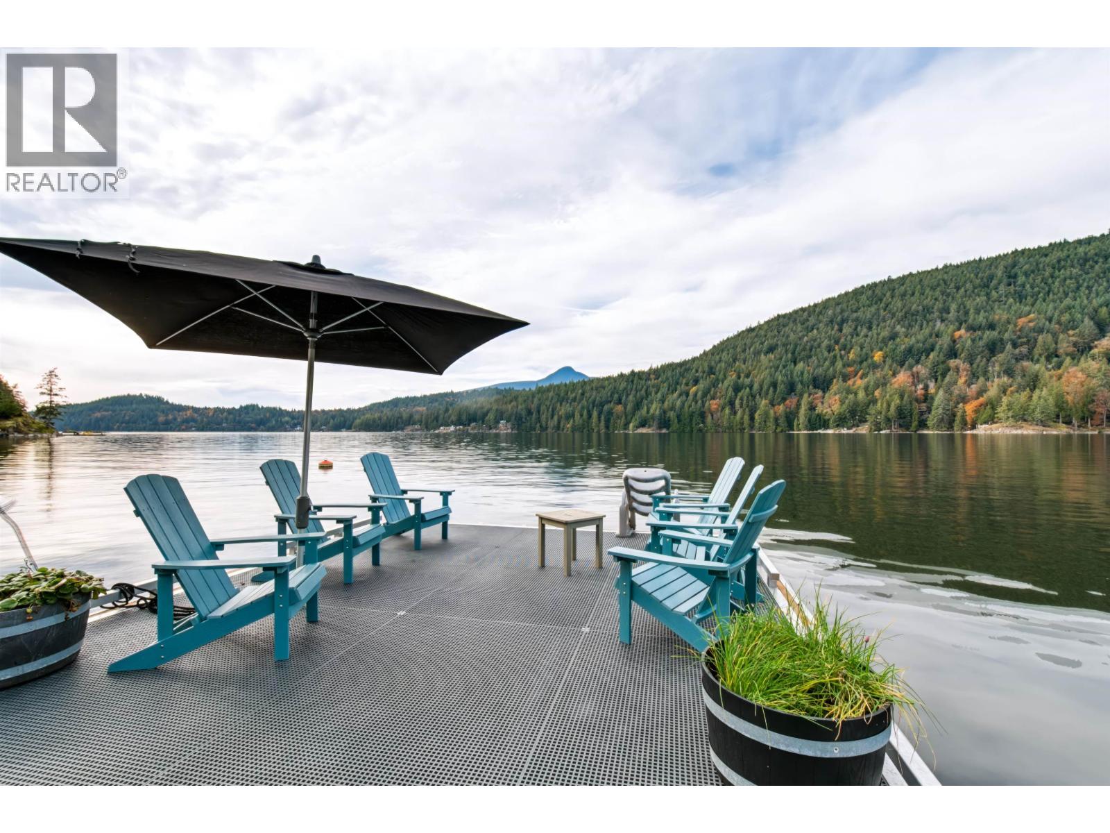 1079 Center Bay Road, Gambier Island, British Columbia  V0N 1V0 - Photo 1 - R3179199