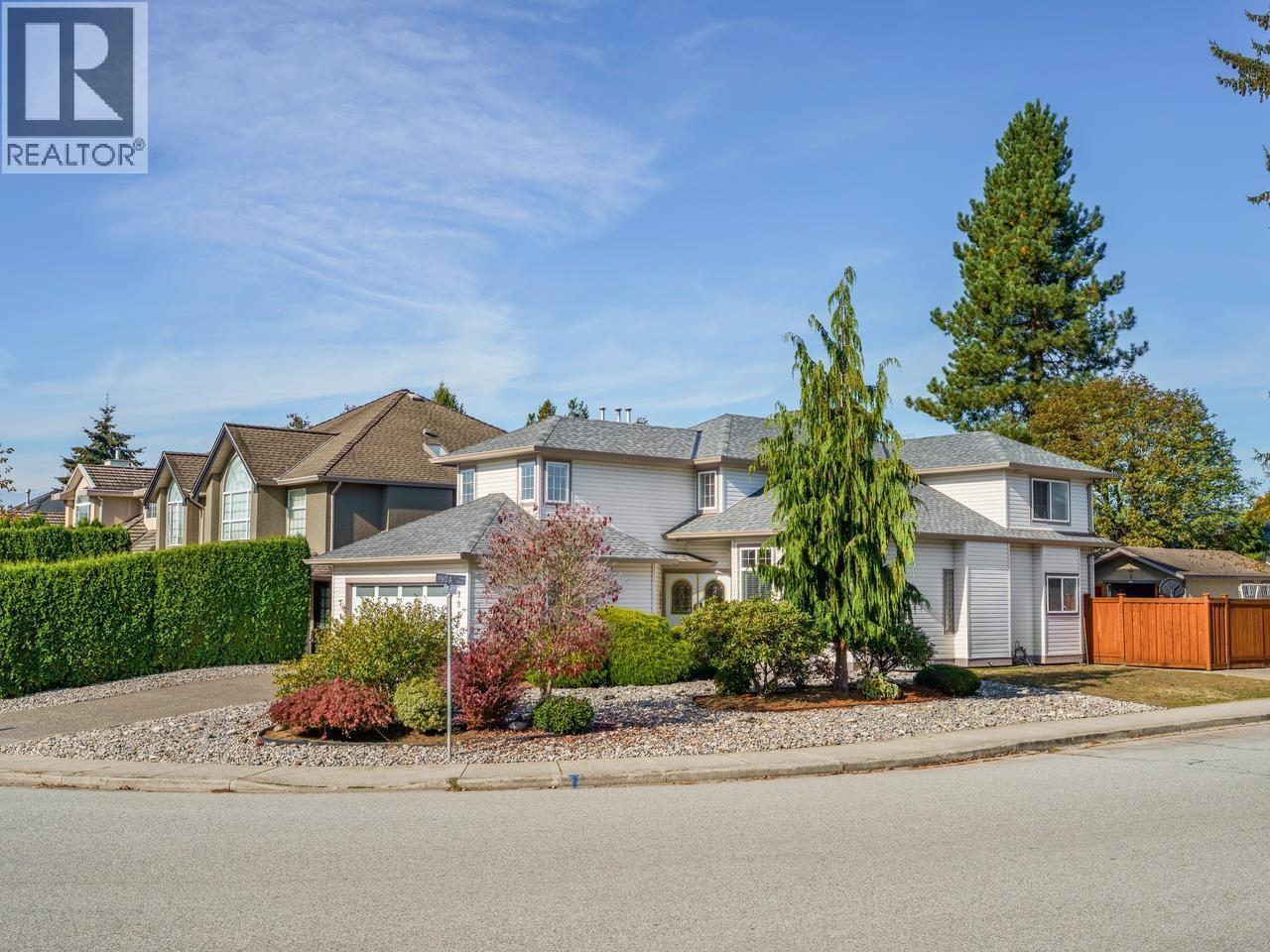 19029 118b Avenue, Pitt Meadows, British Columbia  V3Y 2L2 - Photo 3 - R3179225
