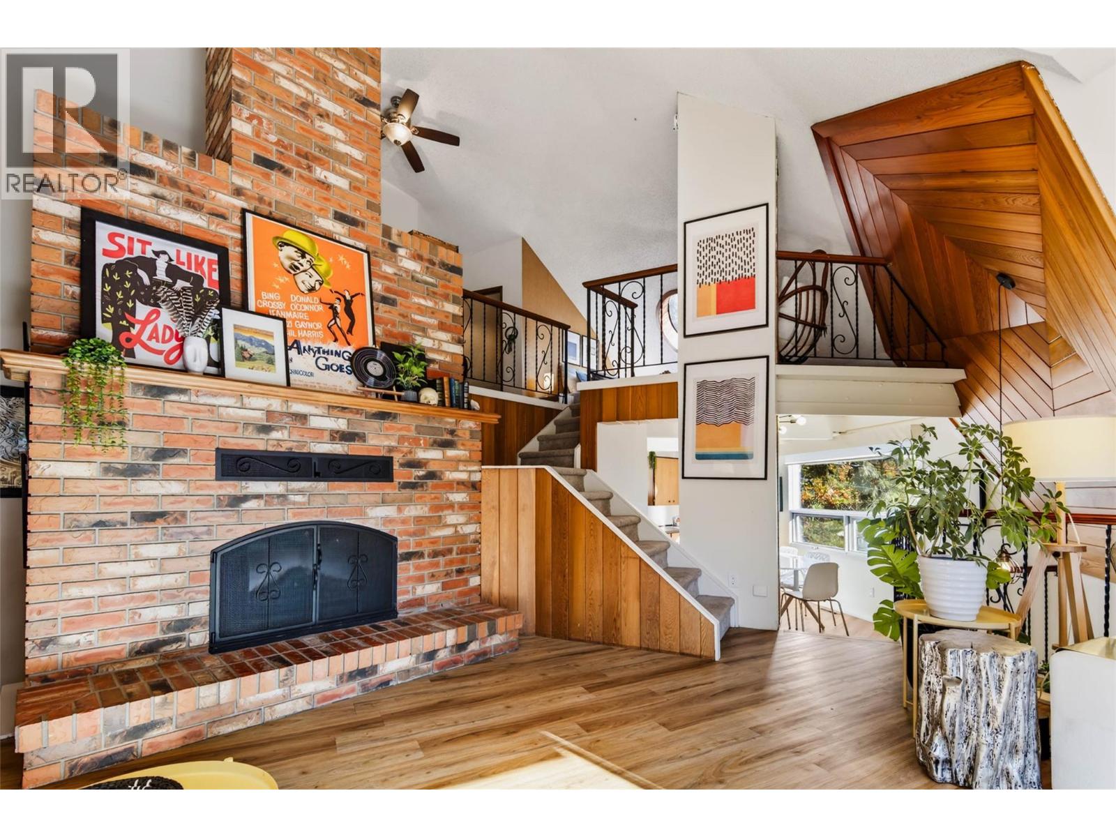 5657 Longbeach Road, Nelson, British Columbia  V1L 6N9 - Photo 7 - 10404628
