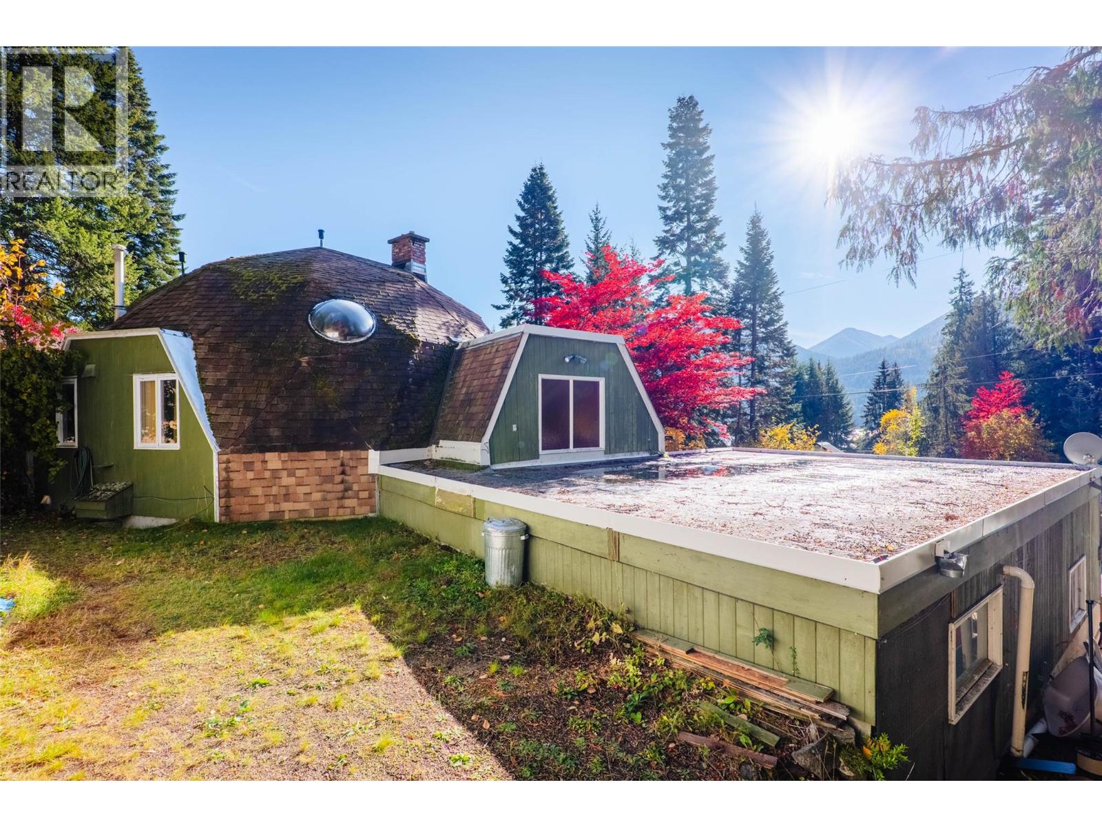 5657 Longbeach Road, Nelson, British Columbia  V1L 6N9 - Photo 77 - 10404628