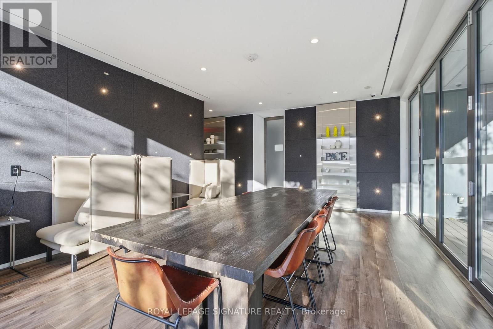 1607 - 159 Dundas Street E, Toronto, Ontario  M5B 0A9 - Photo 32 - C14125234