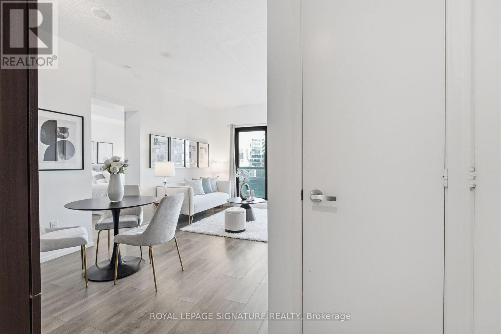 1607 - 159 Dundas Street E, Toronto, Ontario  M5B 0A9 - Photo 4 - C14125234