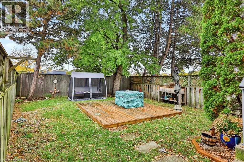 23 Brenda Court, Brantford, Ontario  N3R 2L8 - Photo 7 - 40866734