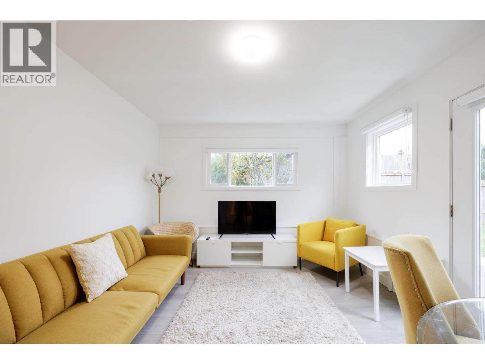 38295 Chestnut Avenue, Squamish, British Columbia  V8B 0W7 - Photo 6 - R3179208