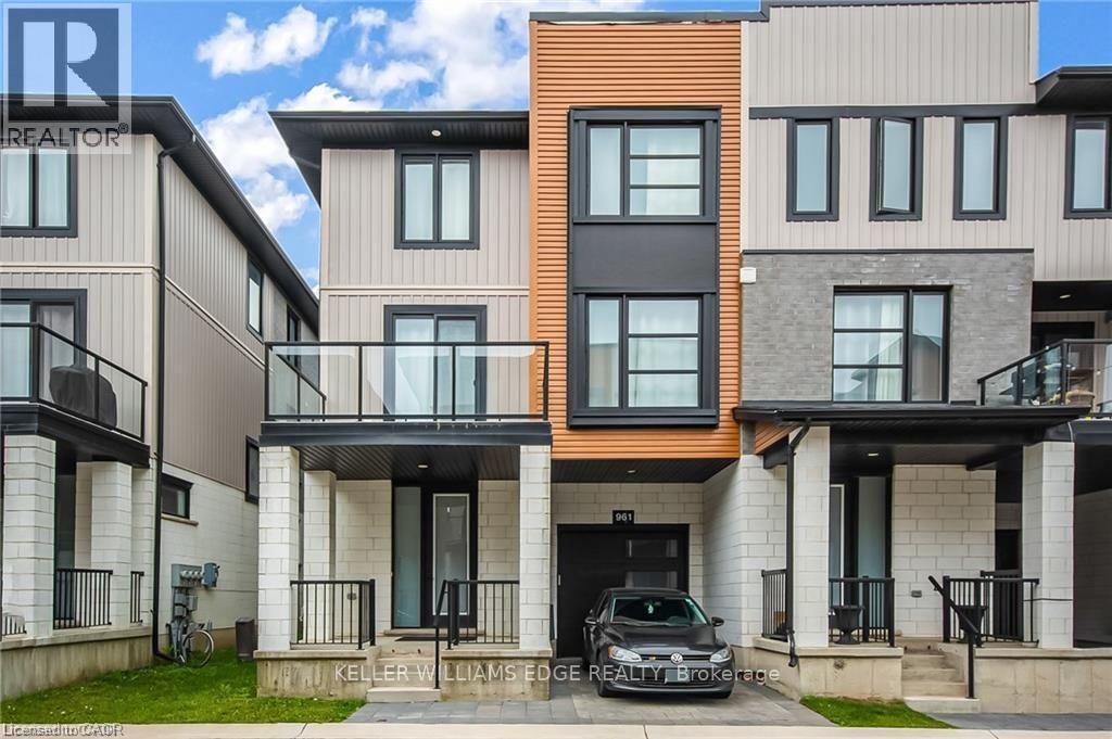 961 Battery Park, London, Ontario  N6H 0J7 - Photo 2 - 40874040