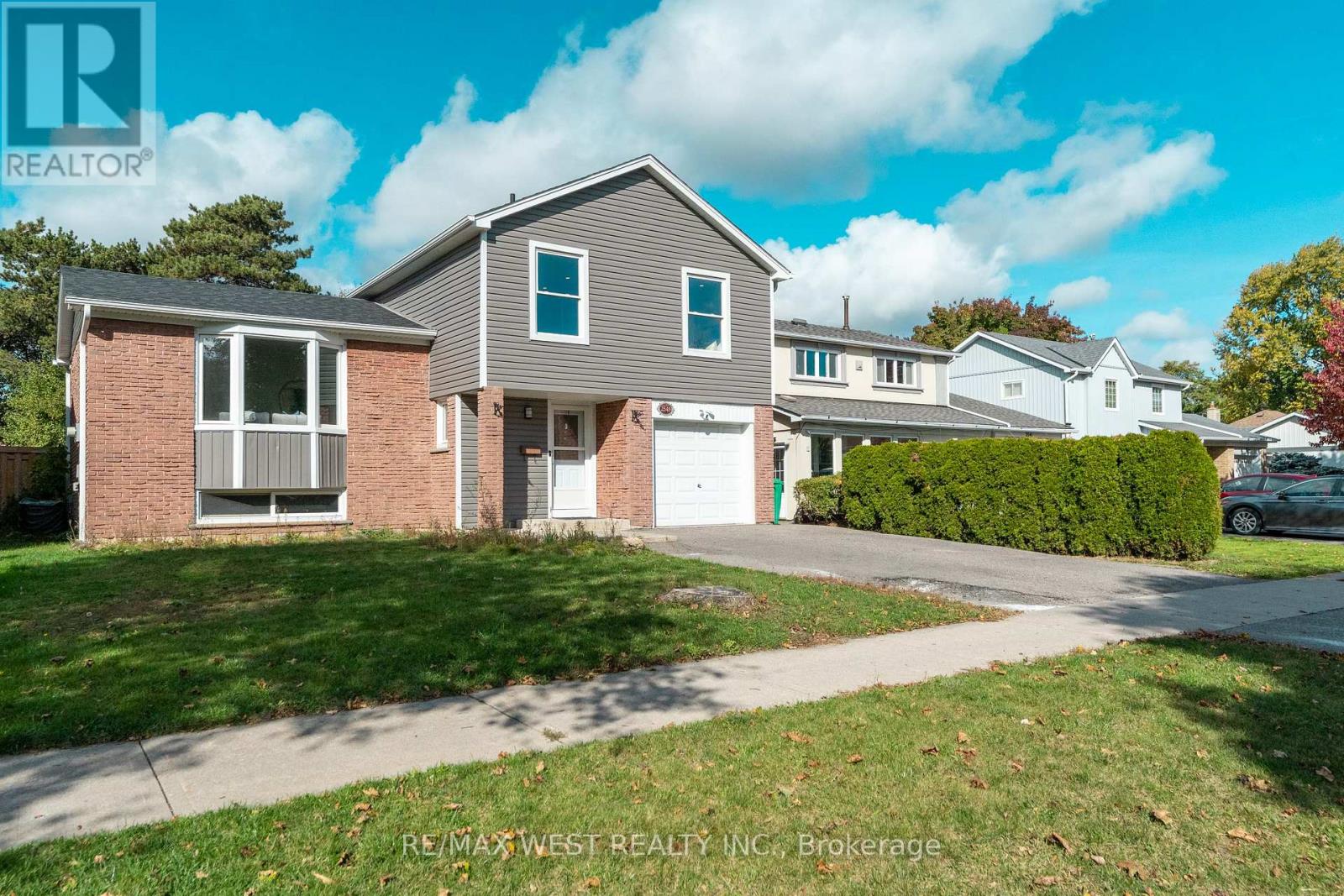 2545 WINDJAMMER ROAD, Mississauga, Ontario