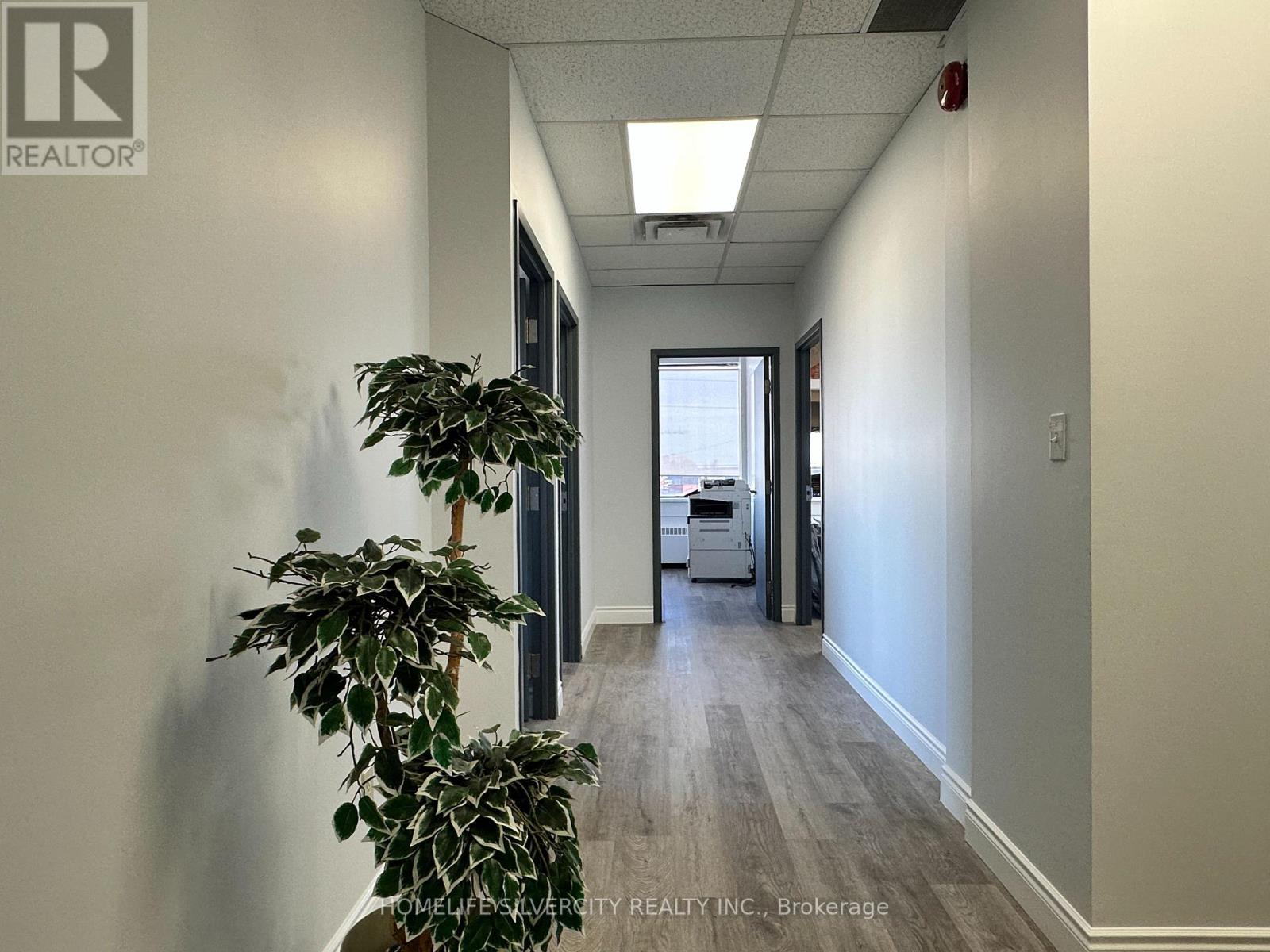 5170 Dixie Road, Mississauga, Ontario  L4W 1E3 - Photo 6 - W14125146