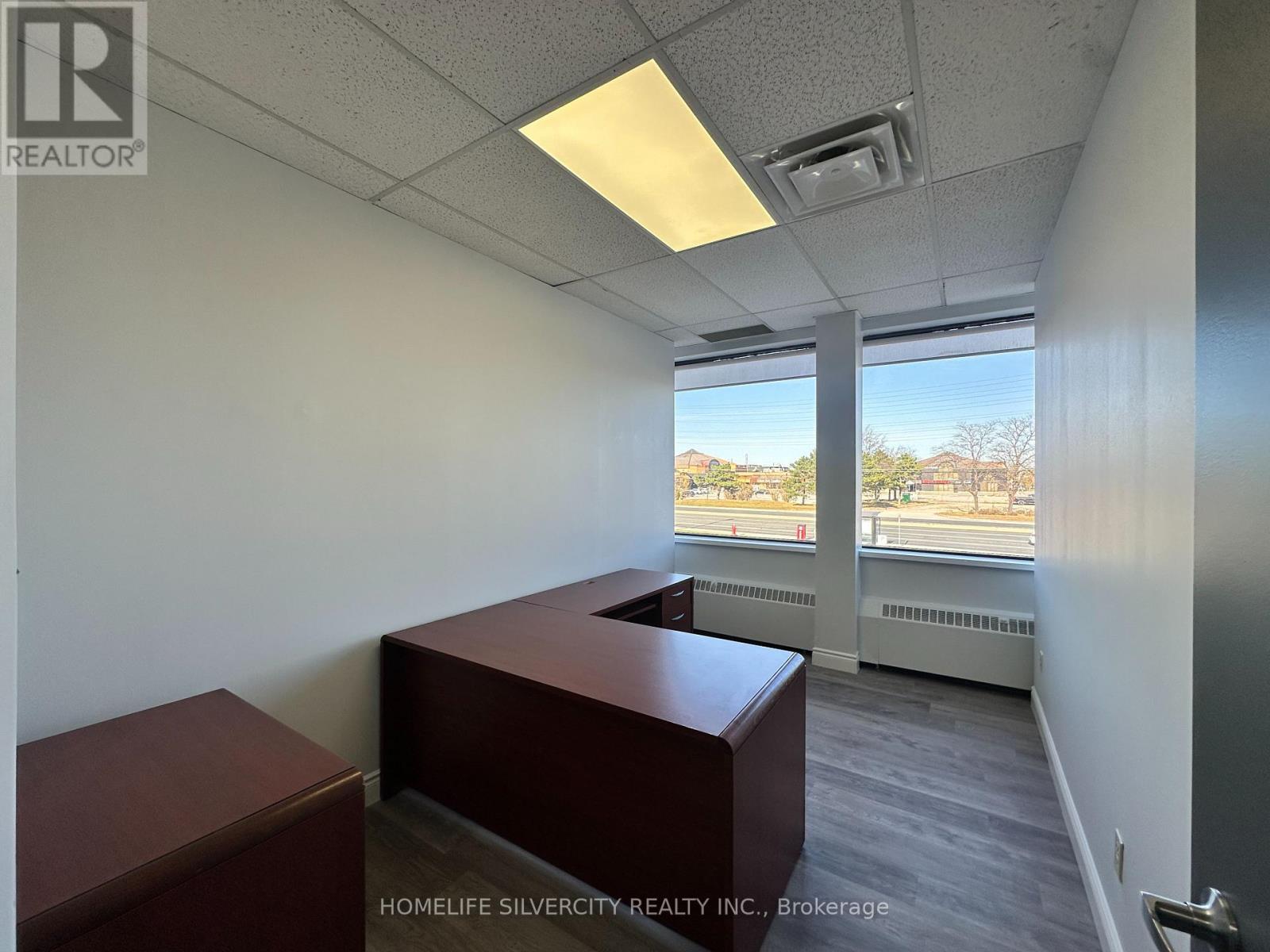 5170 Dixie Road, Mississauga, Ontario  L4W 1E3 - Photo 8 - W14125146