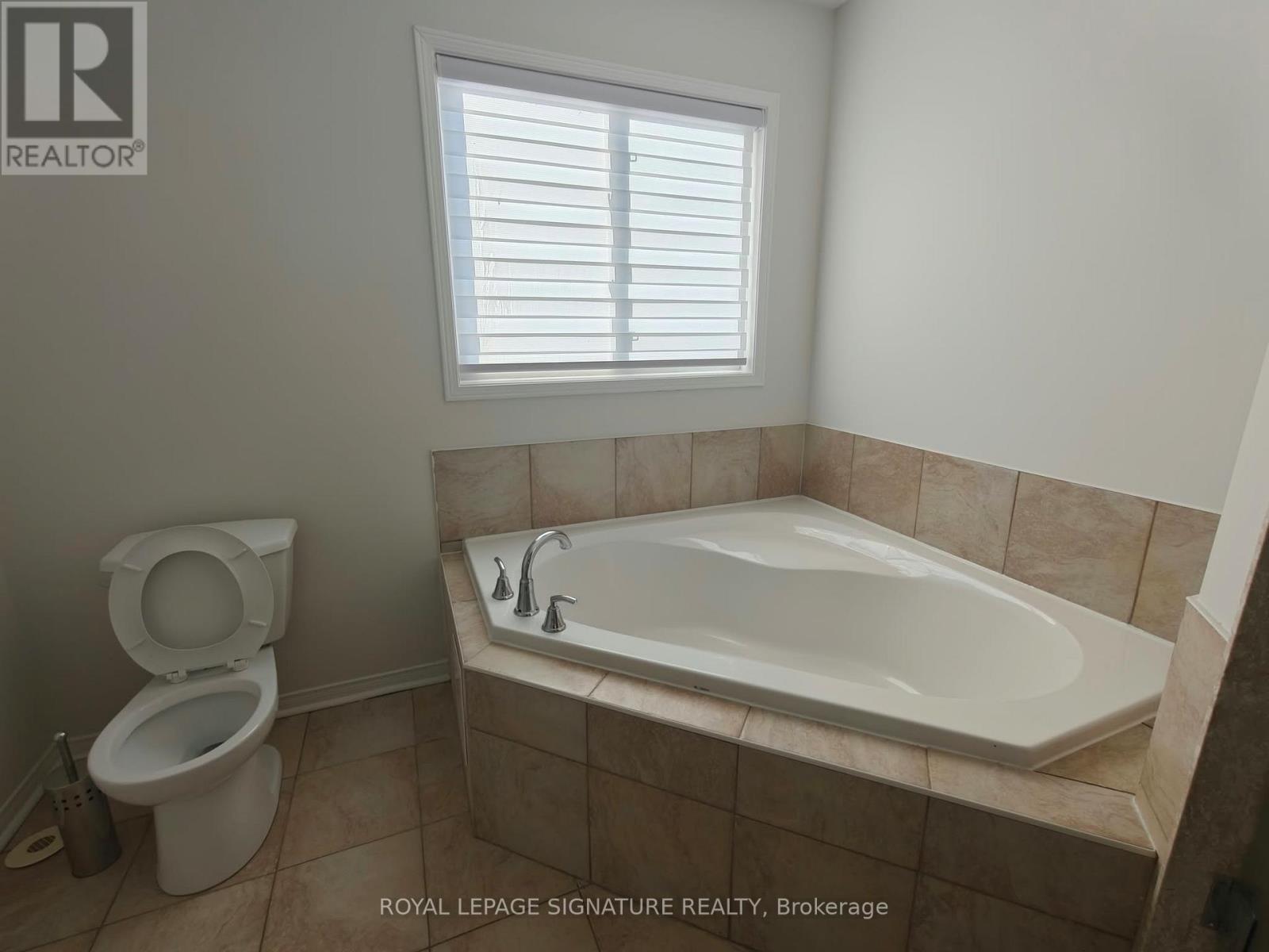 6602 Opera Glass Crescent, Mississauga, Ontario  L5W 1R8 - Photo 19 - W14125172