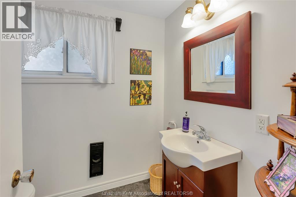 82 Robertson Avenue, Chatham, Ontario  N7M 3A6 - Photo 13 - 26026474