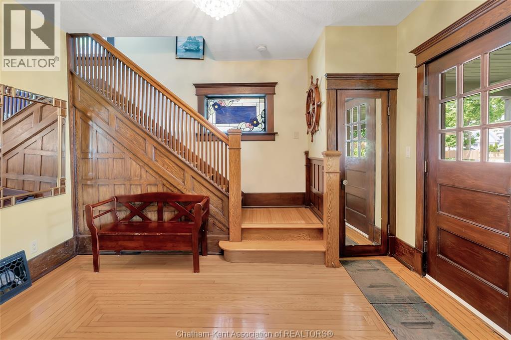 82 Robertson Avenue, Chatham, Ontario  N7M 3A6 - Photo 3 - 26026474