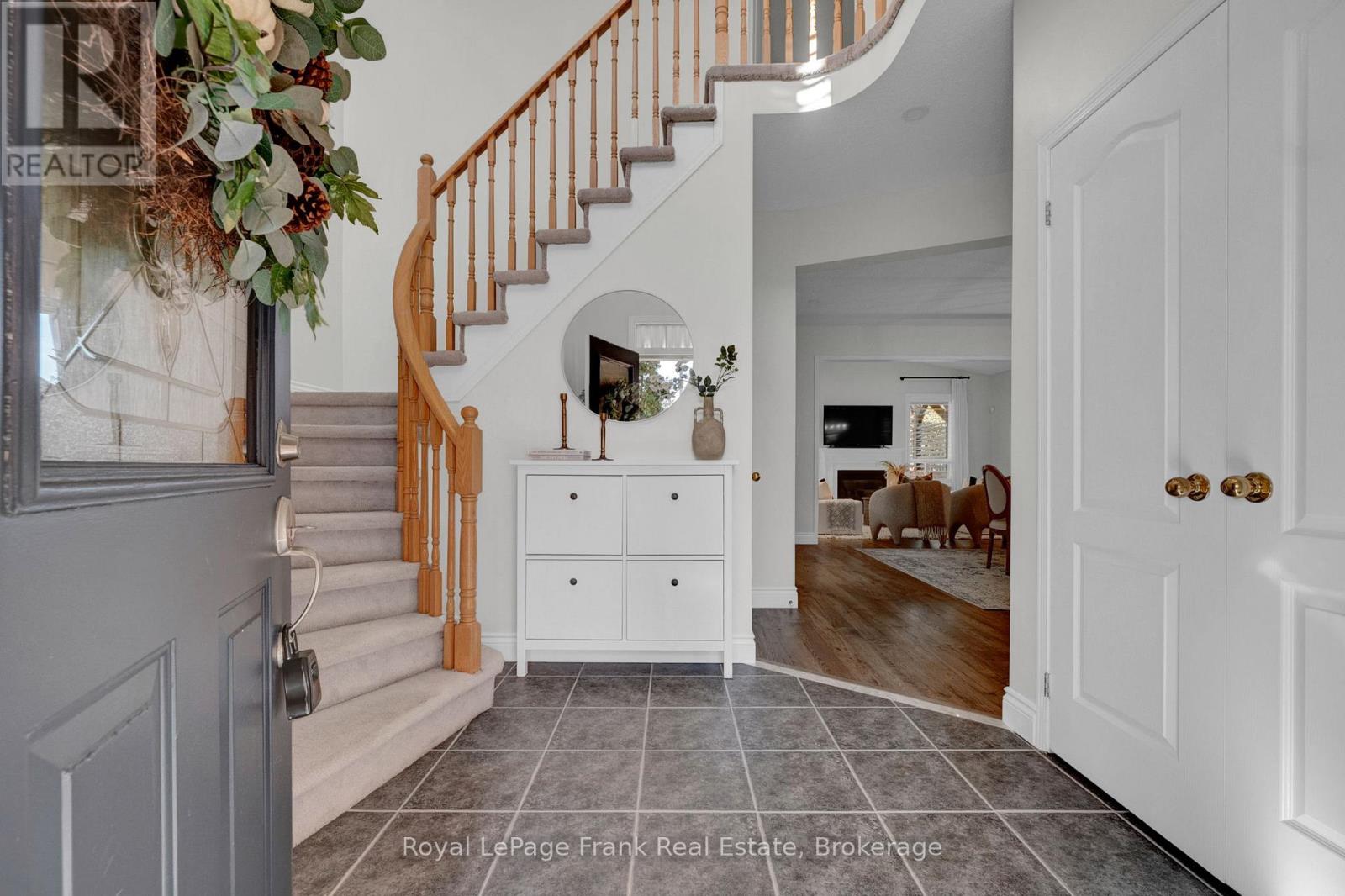 166 Harmer Drive, Clarington, Ontario  L1B 1P9 - Photo 2 - E14125362